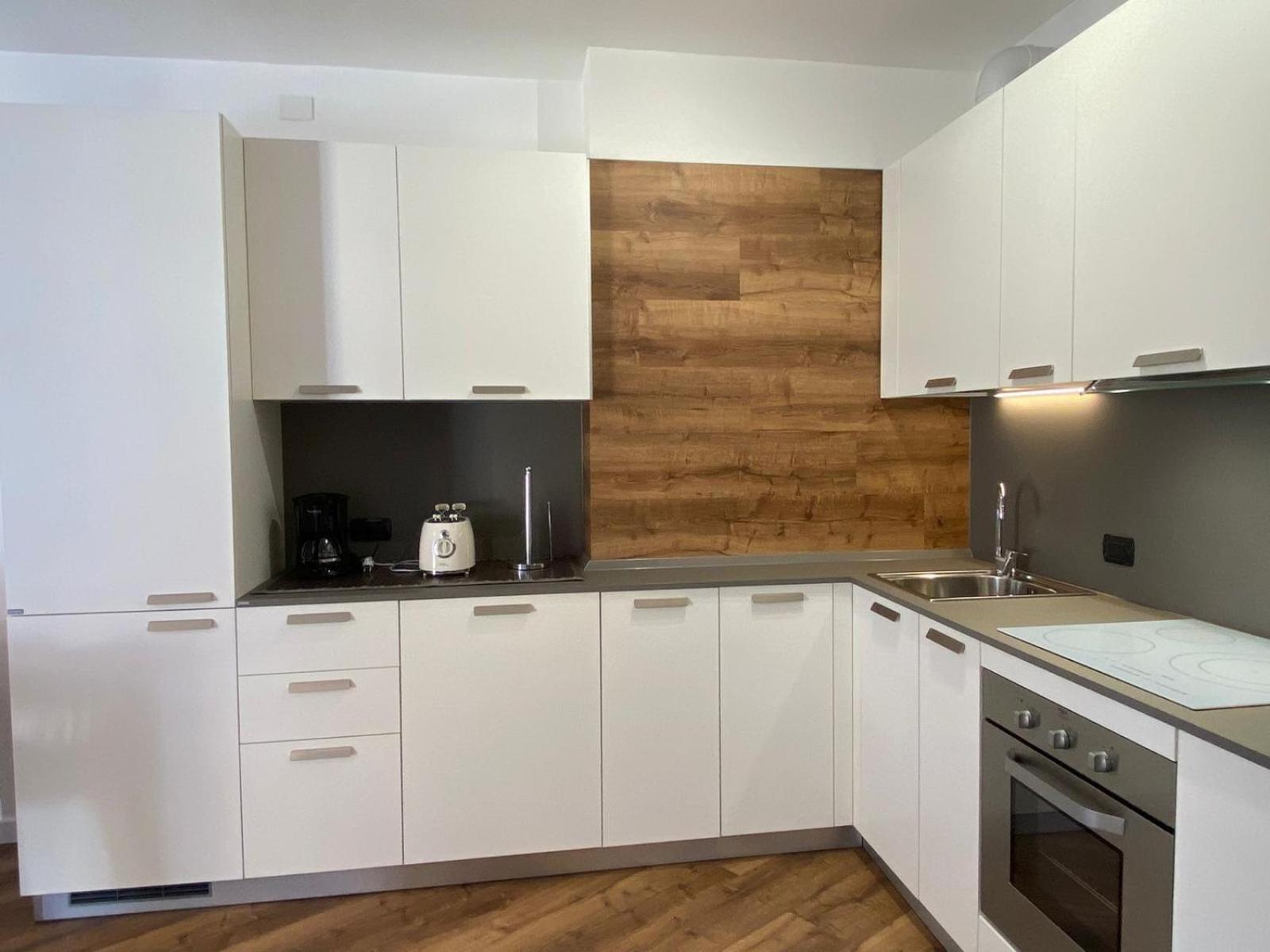 Lakeside Apartment Граведона Экстерьер фото